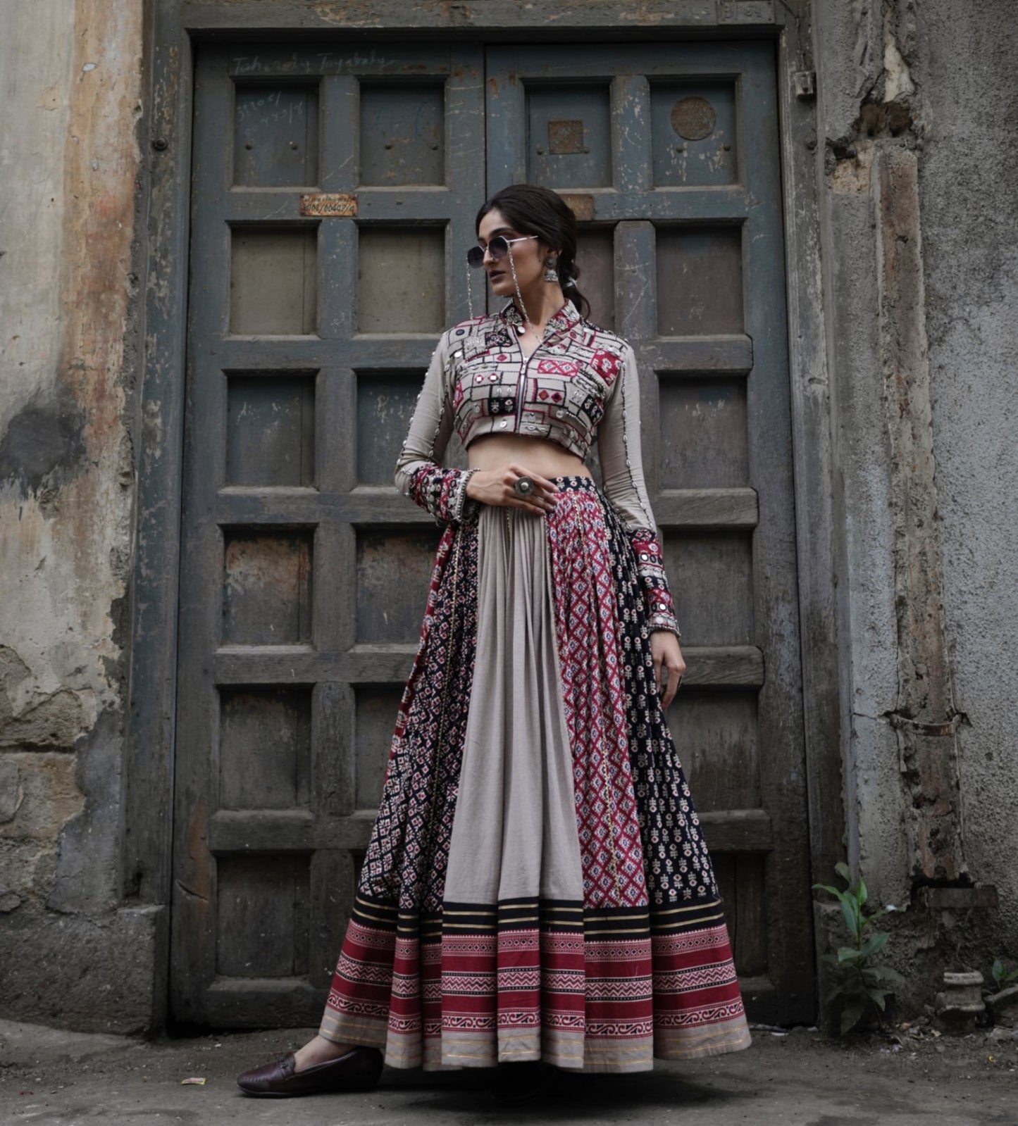 Ajrakh Chaniya Choli 2025, Khadi Cotton Navratri Jacket Blouse, 12 Meter Flare Skirt, Navratri 2025 Lehenga, Mirror Coin Shell Work Blouse, Ajrakh Garba Outfit, Designer Chaniya Choli, Handcrafted Navratri Wear, Navratri Jacket Choli, Glam Girl by Aarti Lata, Modern Traditional Garba Look