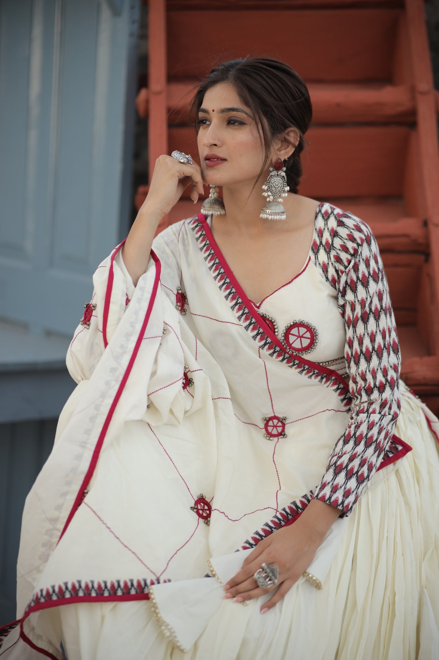 White Ikat Navratri Chaniya Choli with Statement Mirror Dupatta | Glam Girl Raas 2025