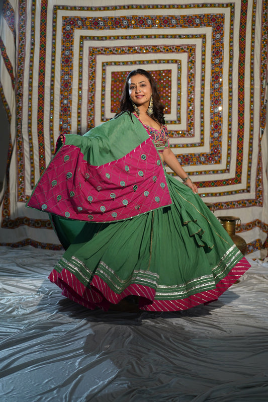 Kutchi Heritage Green & Rani Pink Mirror Work Chaniya Choli – Navratri 2025 Exclusive