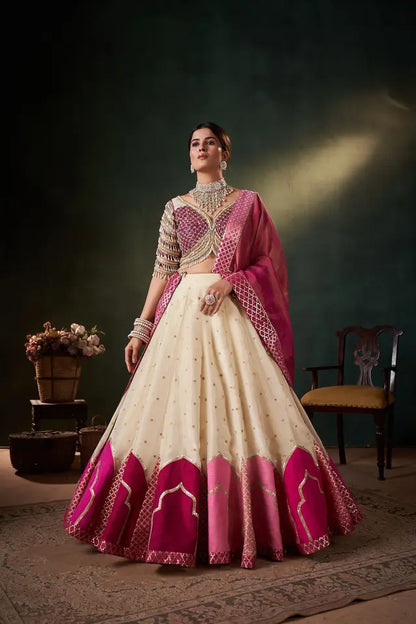 Trending Bride Lehnga