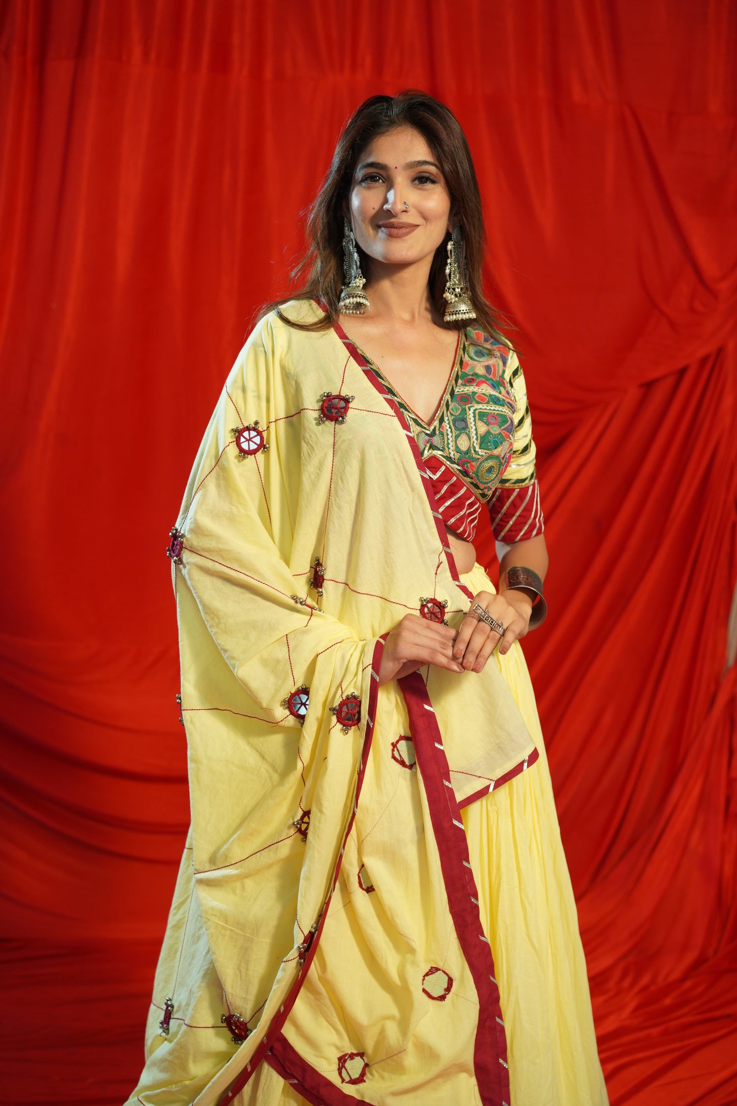 Lemon Yellow Kachi Work Navratri Chaniya Choli with Mirror Dupatta – 12 Meter Flare | 2025 Collection