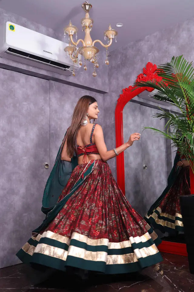 Raas | Red Corset Chaniyacholi