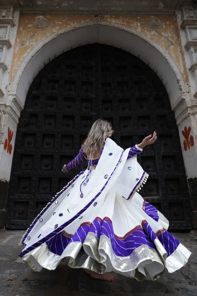 Raas | Vintage Traditional Navratri Chaniyacholi