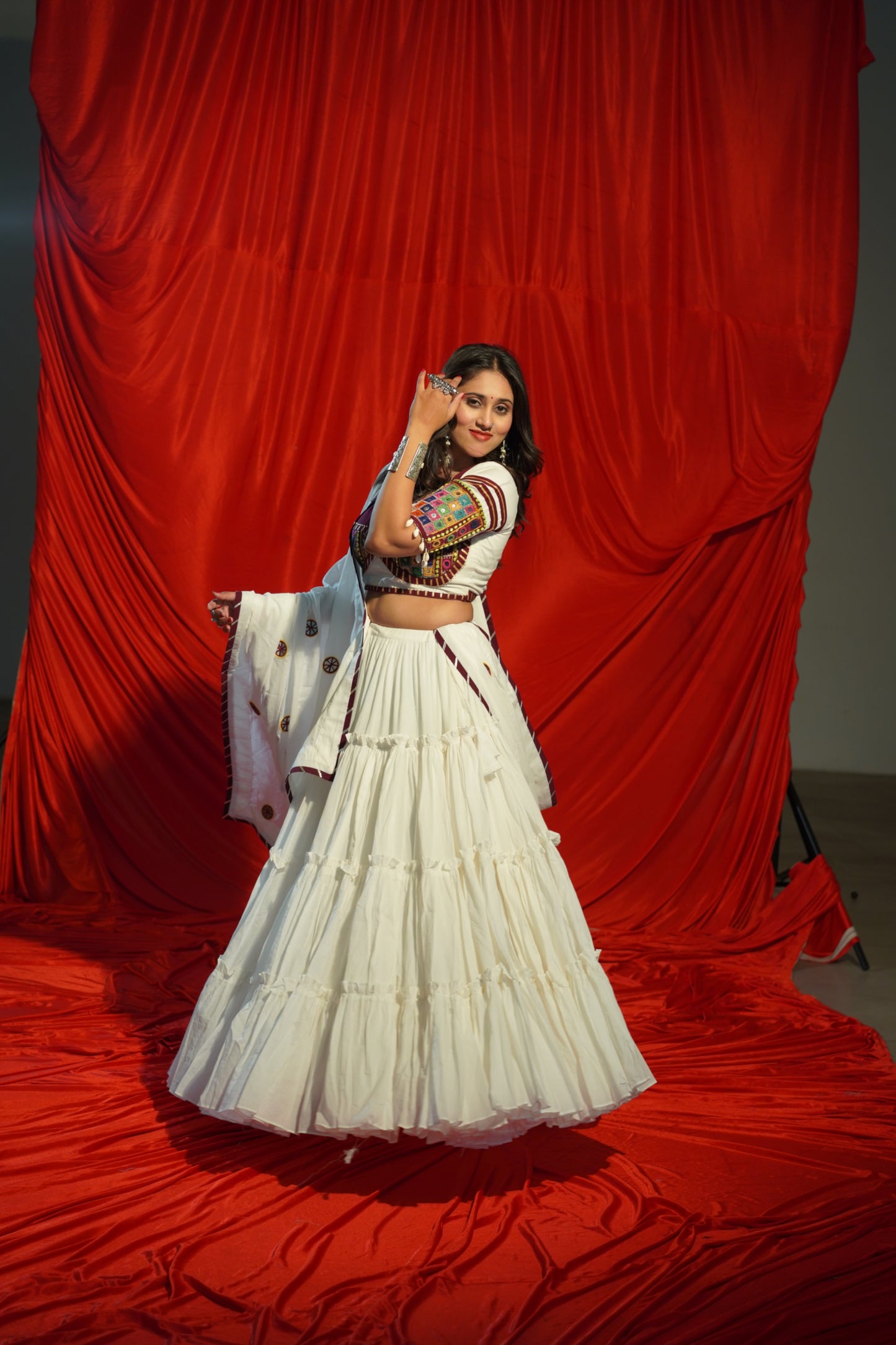 White Tiered Navratri Chaniya Choli Set with Kutchi Blouse | 18 Meter Flare | Navratri RAAS 2025 Collection